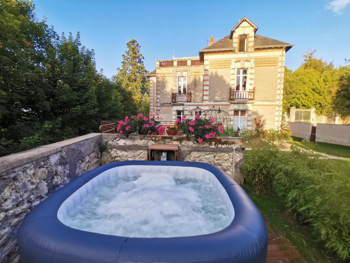 Amalouyse Studio De Charme Au Coeur Des Chateaux De Loire Montlouis-sur-Loire Eksteriør billede